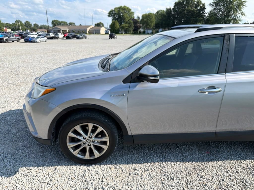 Used 2017 Toyota RAV4 Limited w/ Advanced Technology Package AWD/4WD image 24