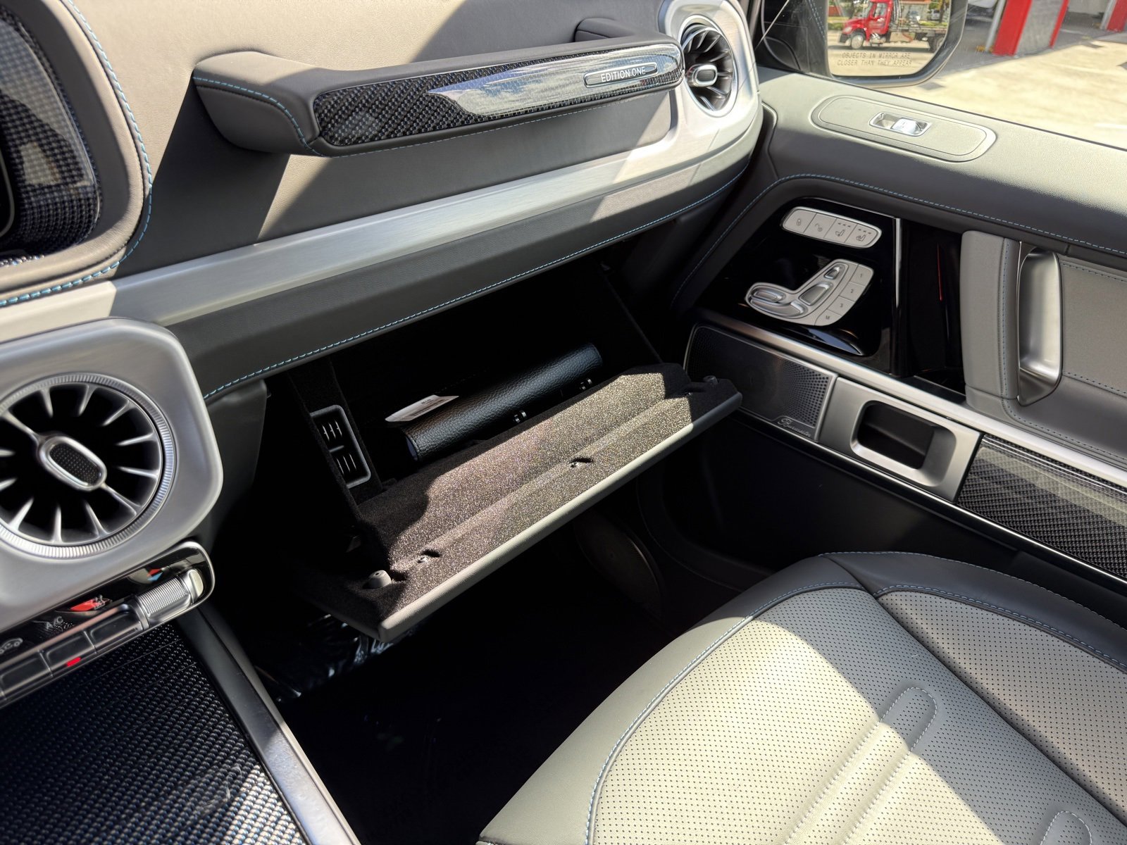 Used 2025 Mercedes-Benz G 580 w/ EQ Technology image 32