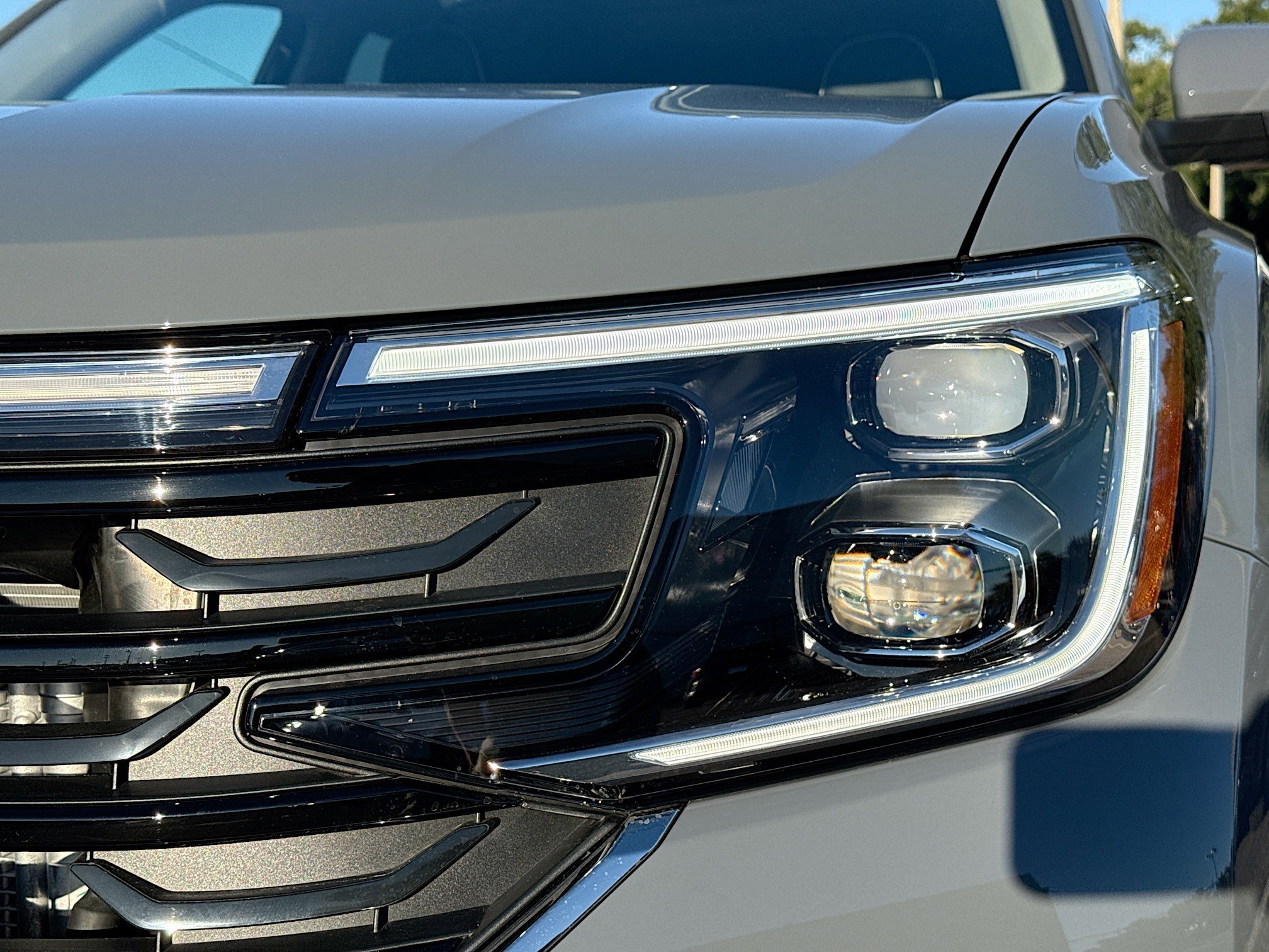 New 2026 Volkswagen Atlas SEL Premium R-Line image 9