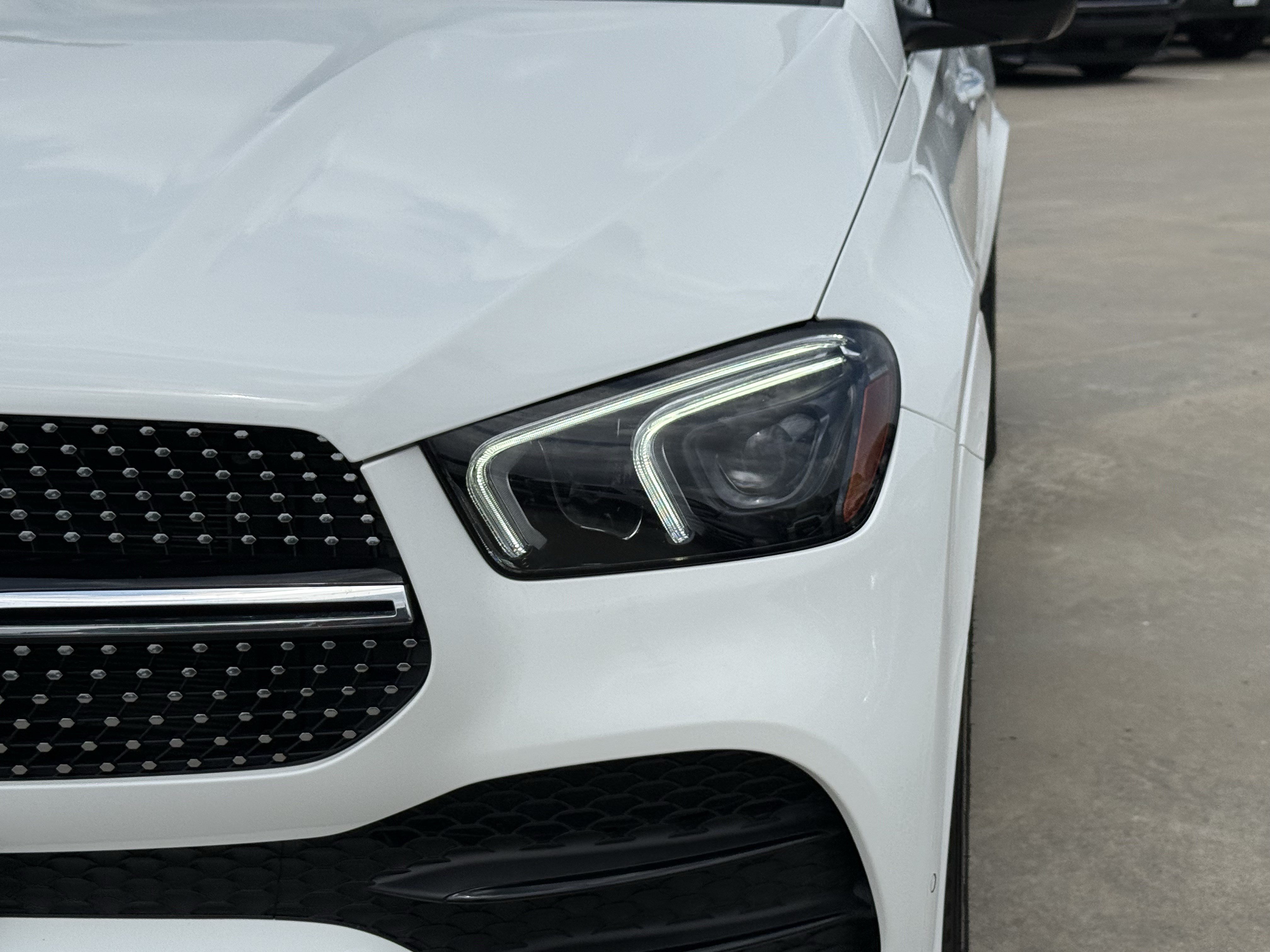 Used 2022 Mercedes-Benz GLE 450 4MATIC image 11