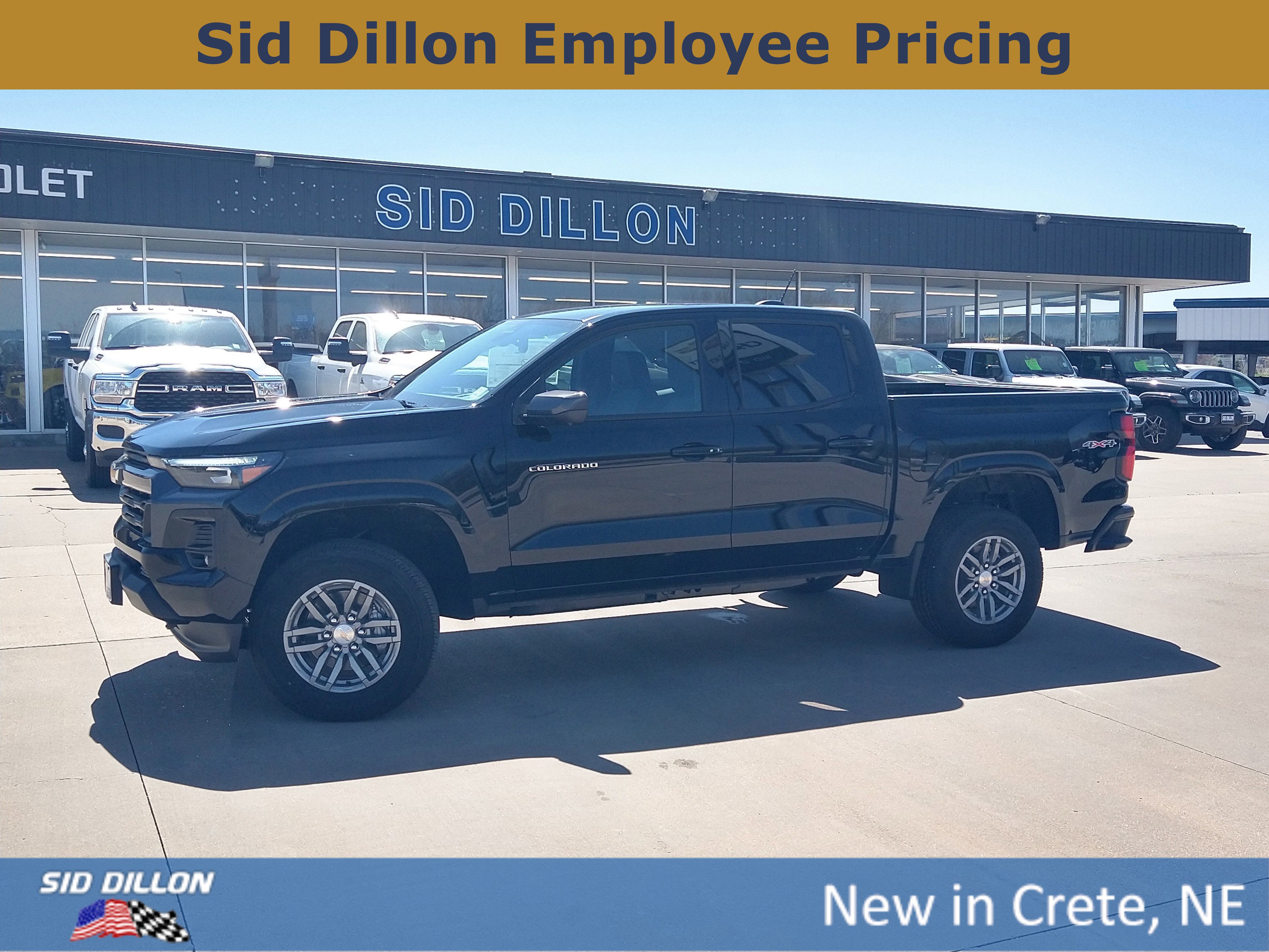New 2025 Chevrolet Colorado LT w/ LT Convenience Package image 1
