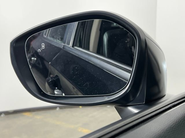 Used 2023 Honda Civic EX-L image 33