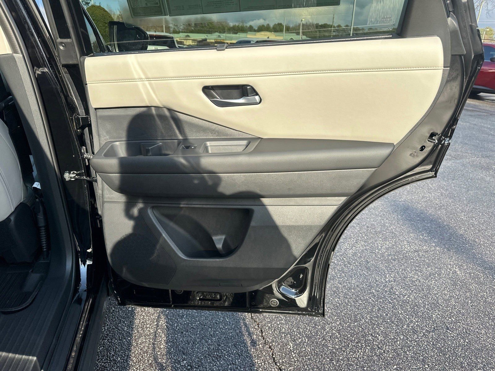 New 2026 Nissan Pathfinder SL image 9