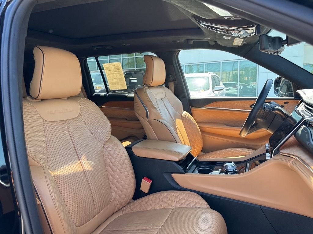 Used 2022 Jeep Grand Cherokee L Summit image 18