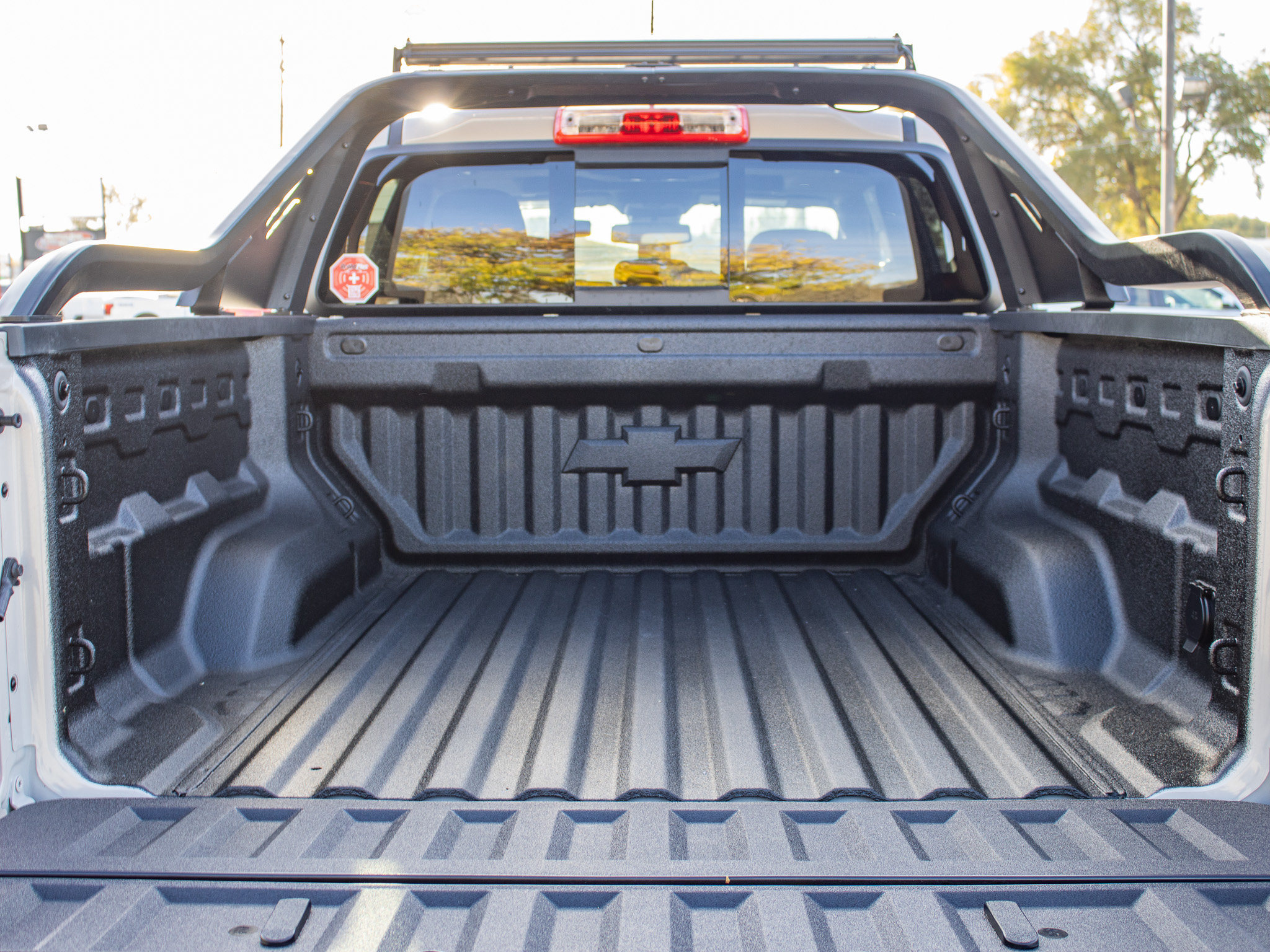 New 2026 Chevrolet Colorado ZR2 w/ Midnight Edition AWD/4WD image 11