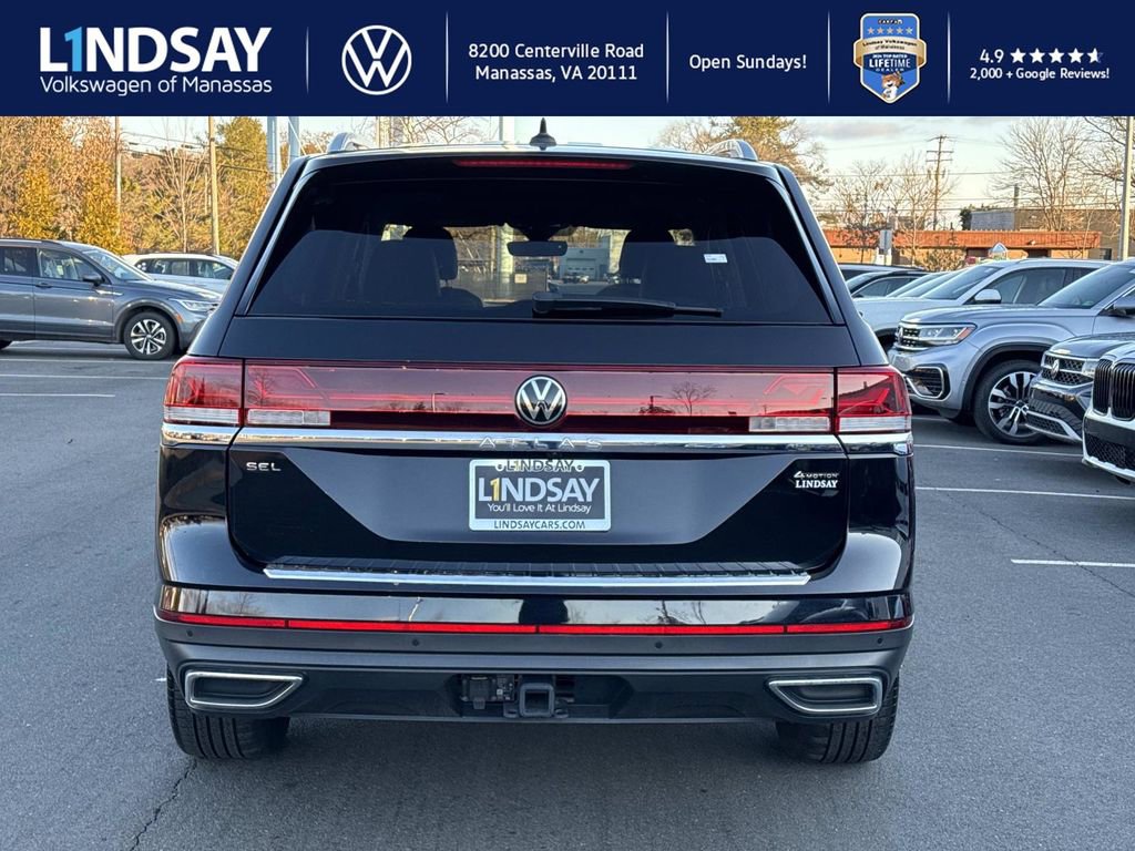 Used 2024 Volkswagen Atlas SEL image 3