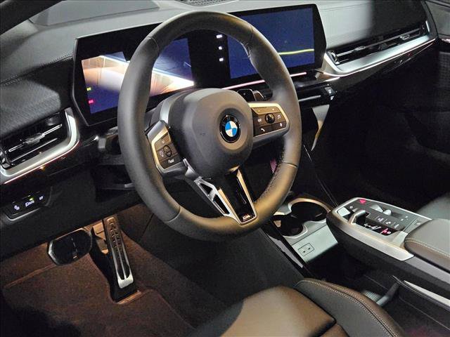 New 2026 BMW X2 xDrive28i AWD/4WD image 3