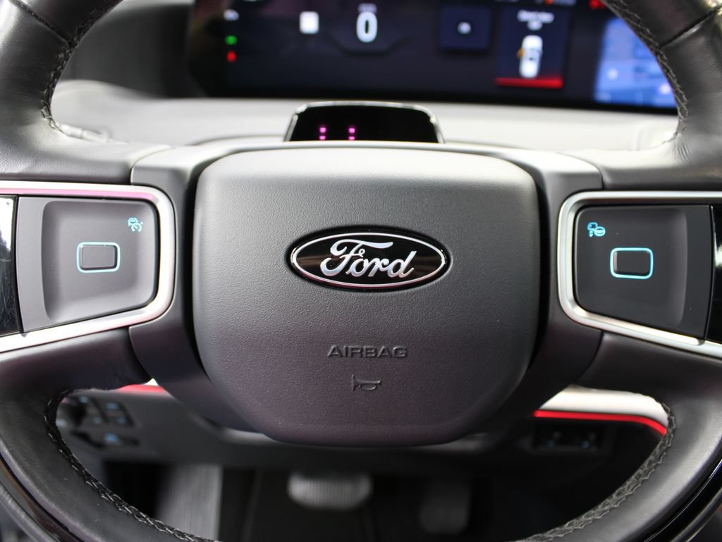 Used 2025 Ford Expedition Max Platinum w/ Stealth Appearance Package AWD/4WD image 61