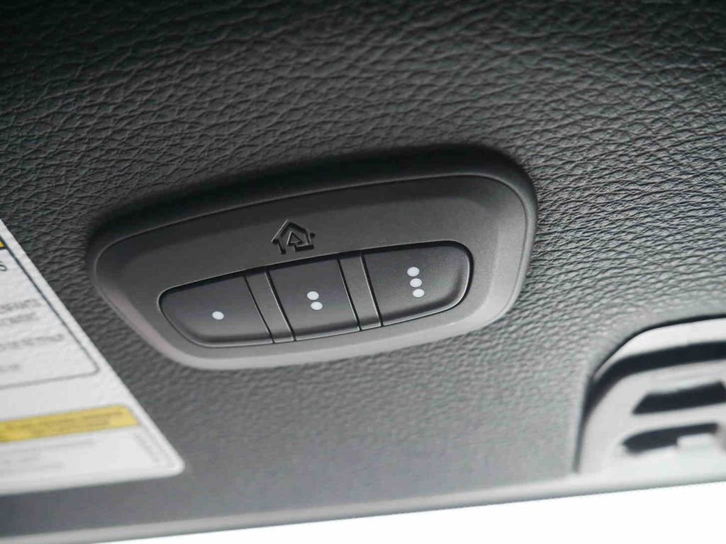 Used 2021 Jeep Wrangler Unlimited Rubicon image 37