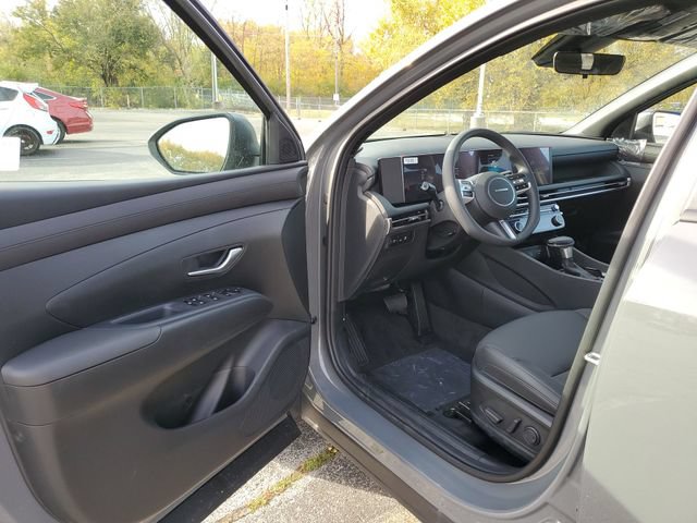 Used 2025 Hyundai Santa Cruz SEL AWD/4WD image 10