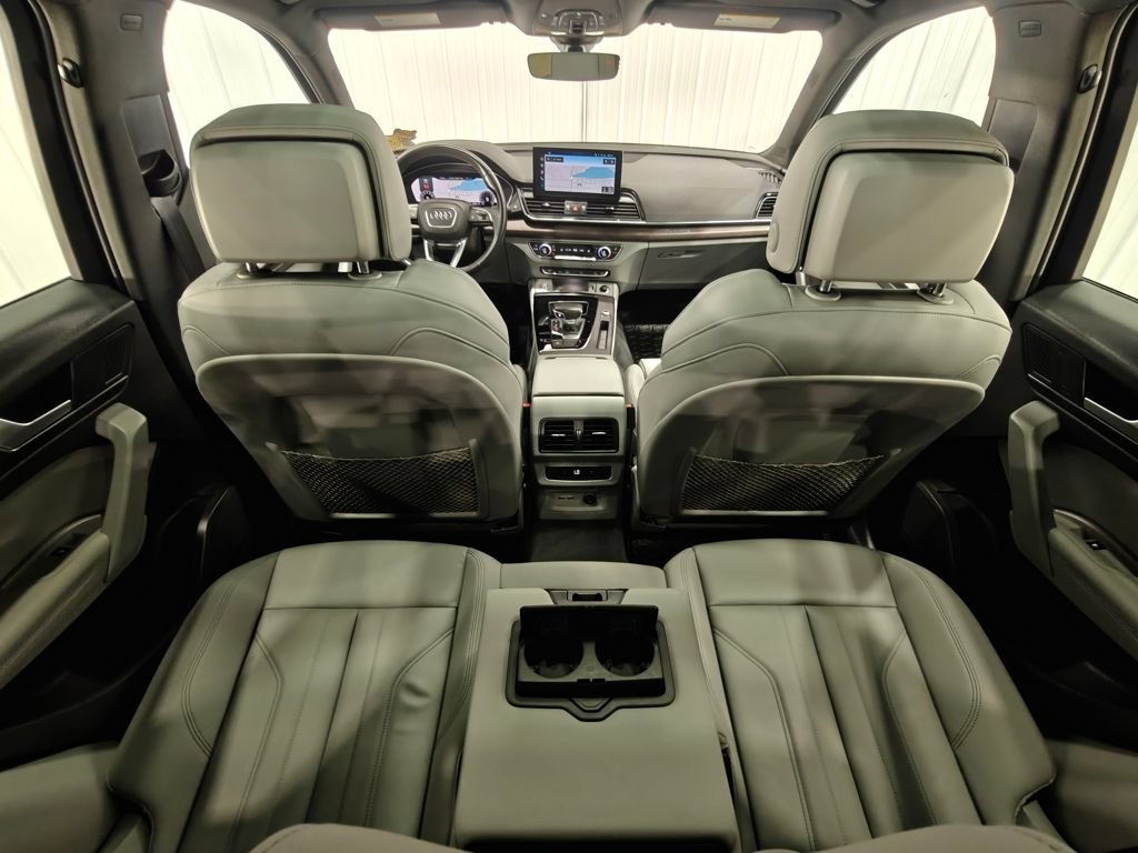 Used 2022 Audi Q5 2.0T Premium Plus w/ Premium Plus Package AWD/4WD image 30