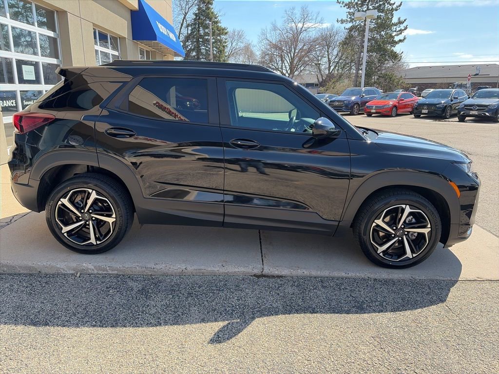 Used 2022 Chevrolet TrailBlazer RS image 9