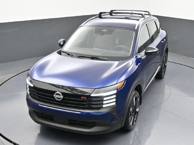 New 2026 Nissan Kicks SR FWD image 38