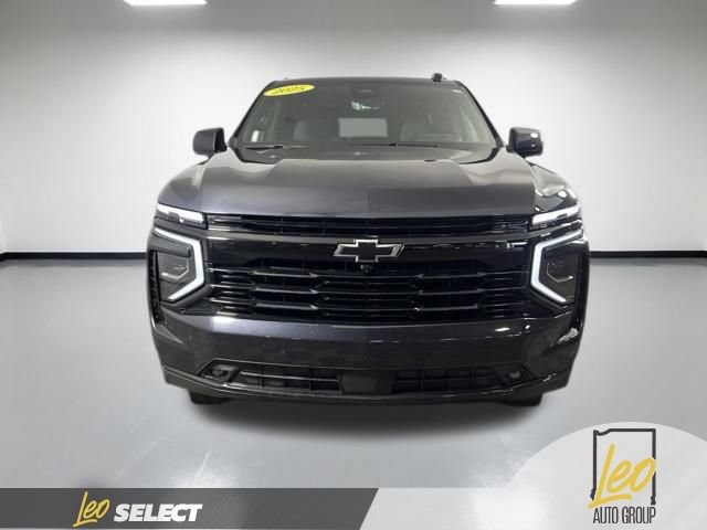 Used 2025 Chevrolet Tahoe RST w/ Advanced Technology Package AWD/4WD image 2