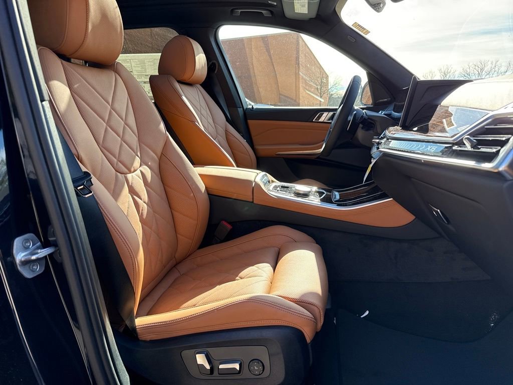 New 2026 BMW X5 xDrive50e w/ M Sport Package image 26