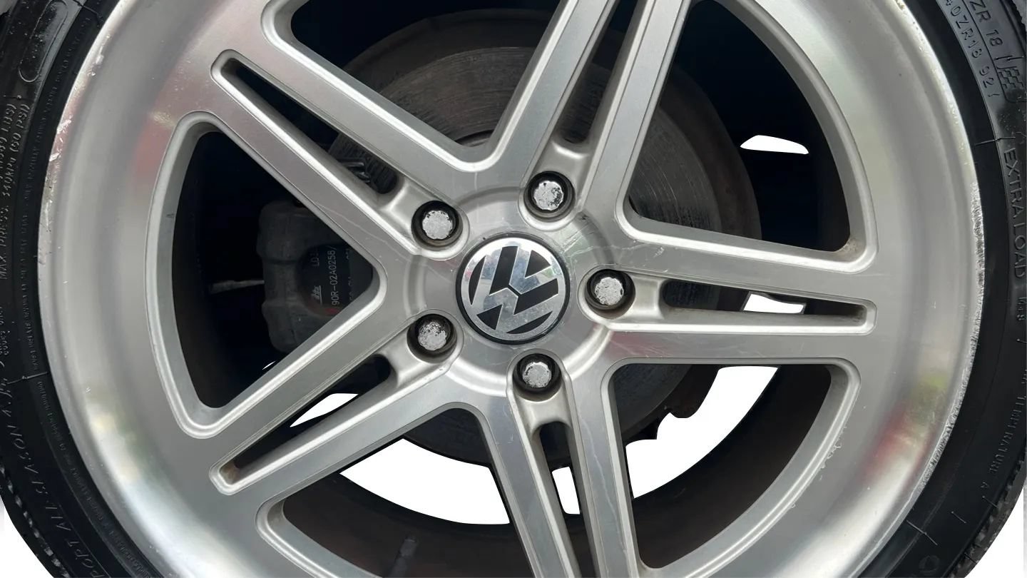 Used 2011 Volkswagen GTI 2-Door FWD image 40