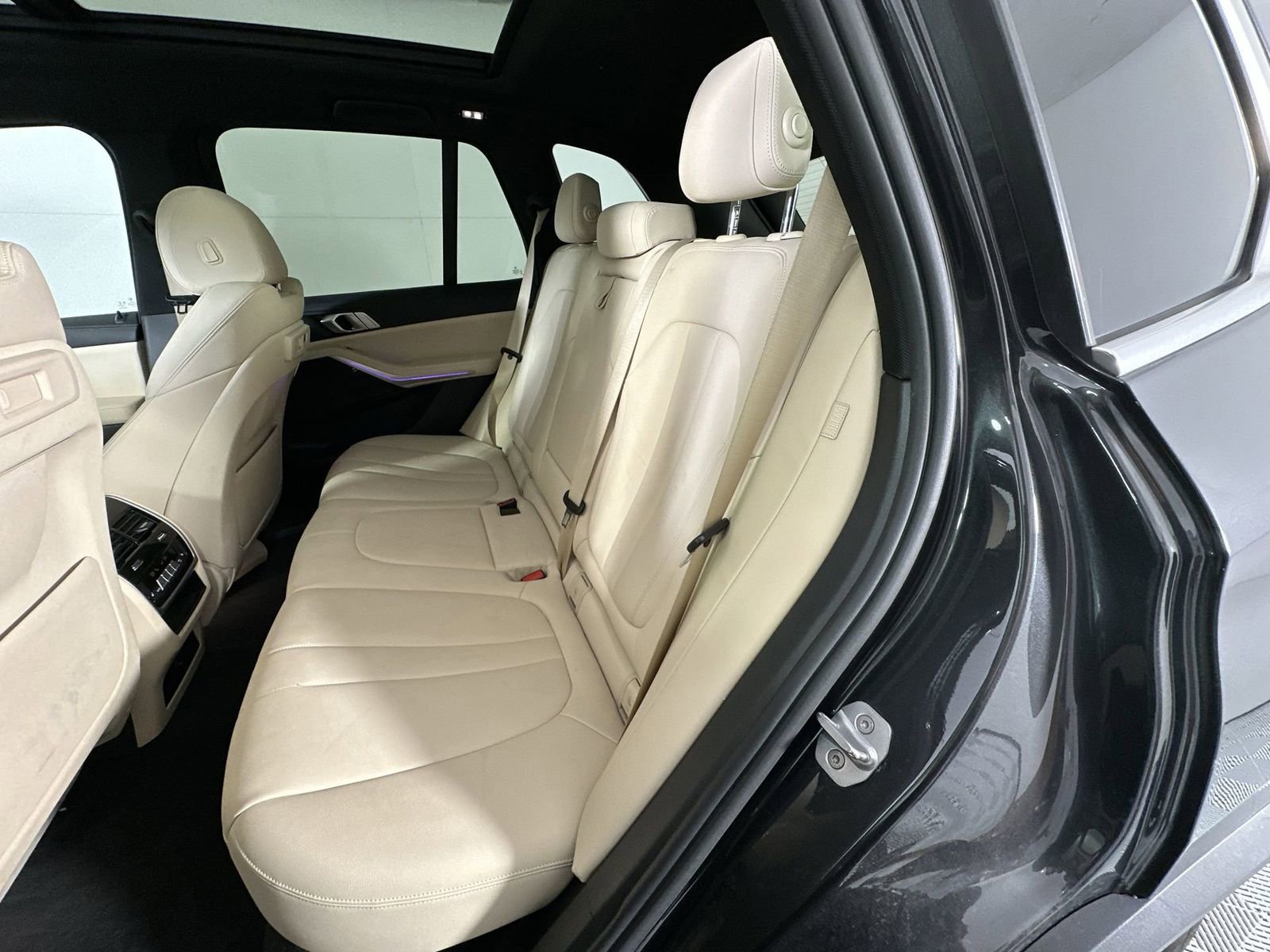 Used 2019 BMW X5 xDrive40i w/ Convenience Package image 23