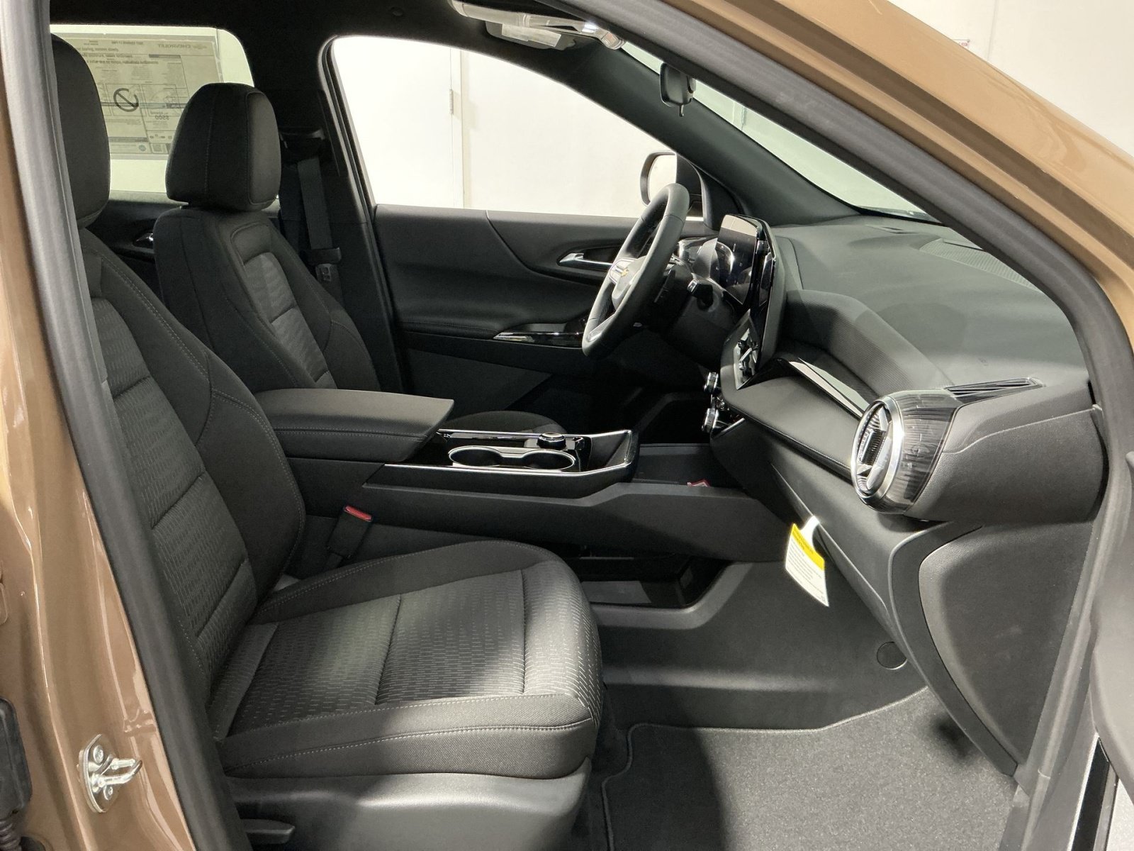 New 2027 Chevrolet Equinox LT FWD image 26