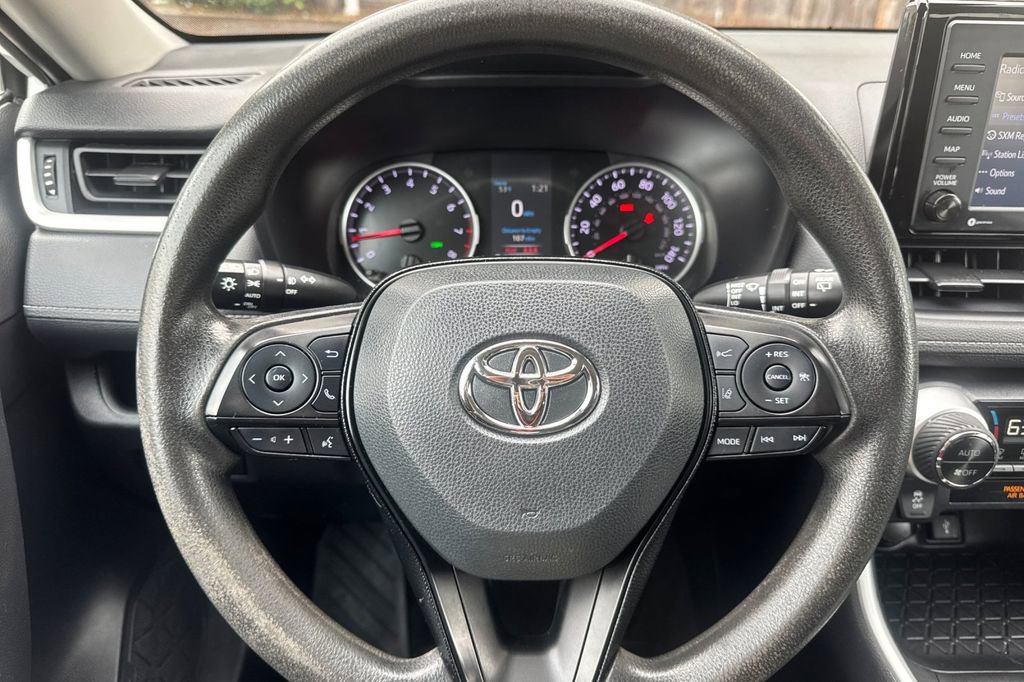 Certified 2021 Toyota RAV4 XLE image 22