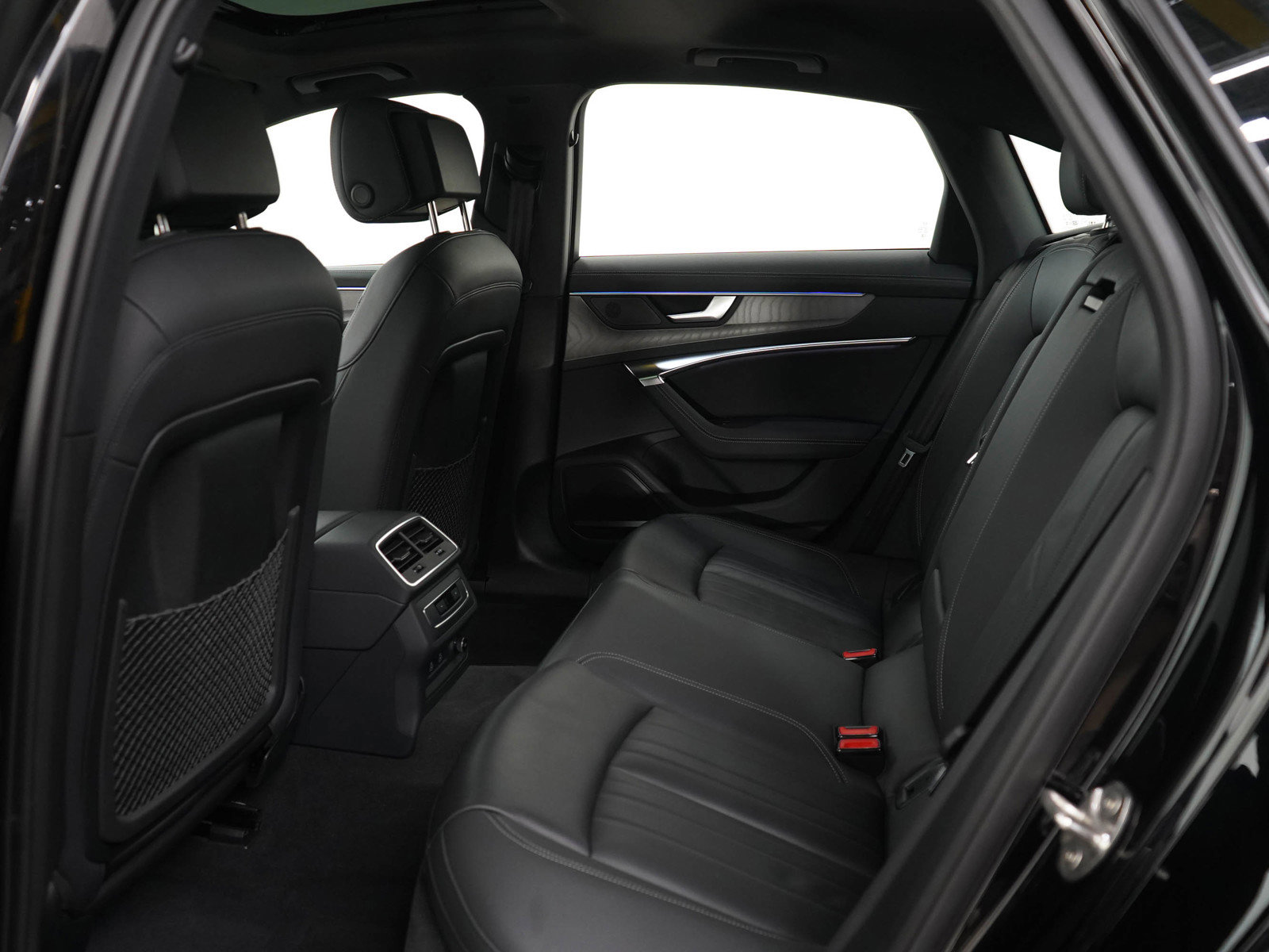 Used 2024 Audi A6 Premium Plus image 15