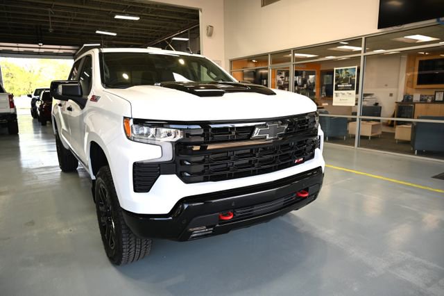 New 2026 Chevrolet Silverado 1500 LT Trail Boss w/ LT Trail Boss Premium Package AWD/4WD image 3