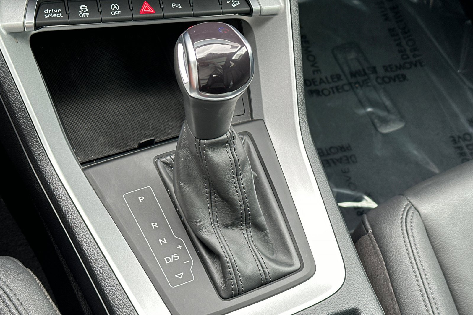 Used 2022 Audi Q3 2.0T Premium Plus w/ Premium Plus Package image 16