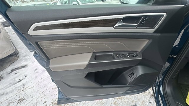 Used 2022 Volkswagen Atlas SE image 26