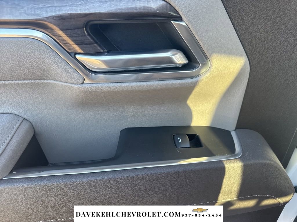 Used 2025 Chevrolet Silverado 1500 LTZ w/ LTZ Premium Package image 21