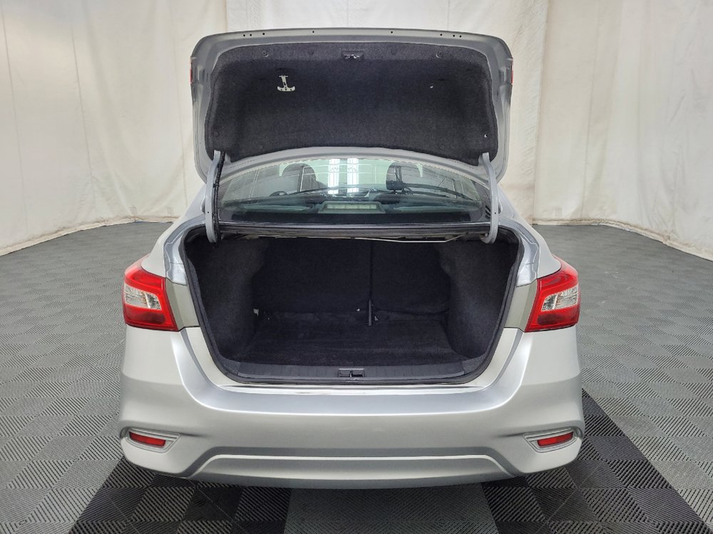 Used 2019 Nissan Sentra SV FWD image 29