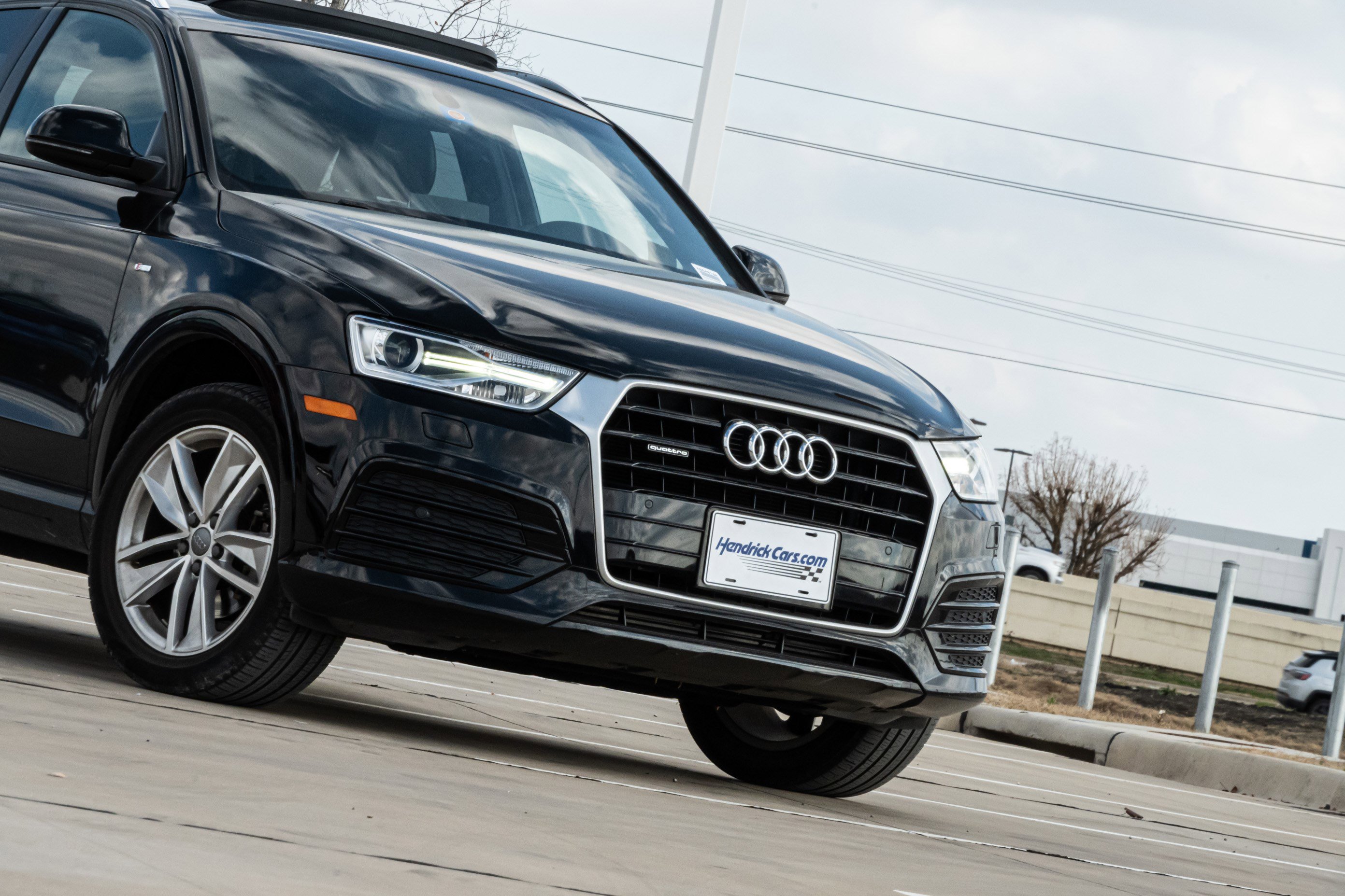 Used 2018 Audi Q3 2.0T Premium w/ Convenience Package image 5
