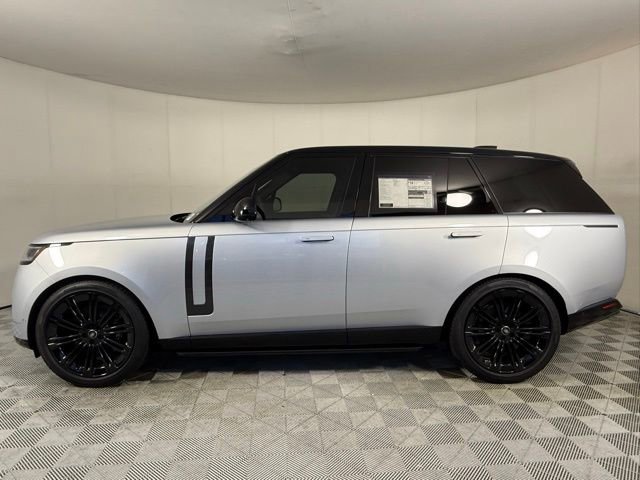 New 2025 Land Rover Range Rover SE image 3