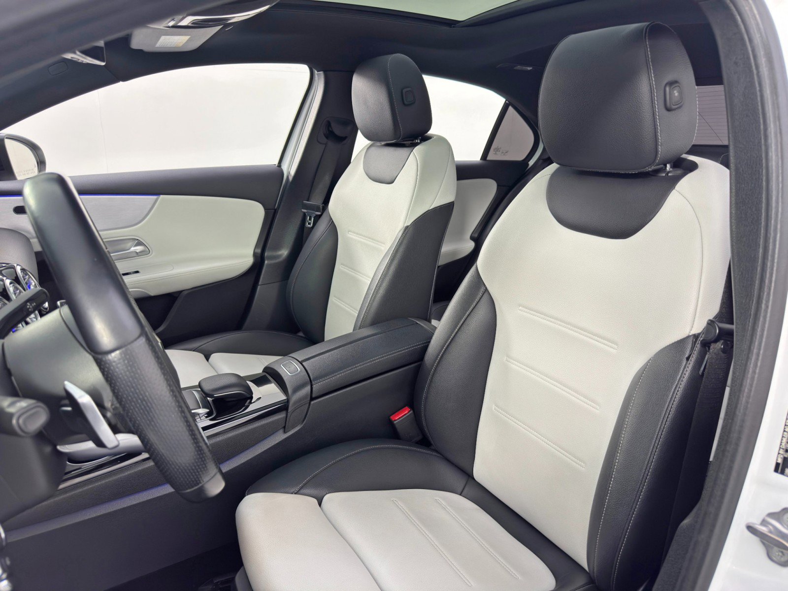 Used 2019 Mercedes-Benz A 220 A 220 w/ AMG Line image 39