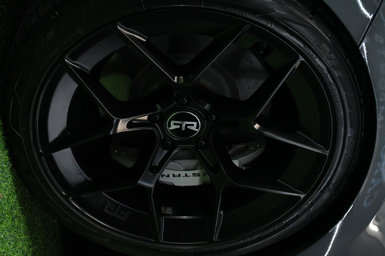 Used 2024 Ford Mustang GT Premium RWD image 9