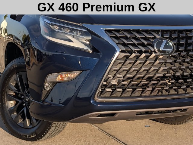 Used 2023 Lexus GX 460 Premium w/ Premium Package AWD/4WD image 3