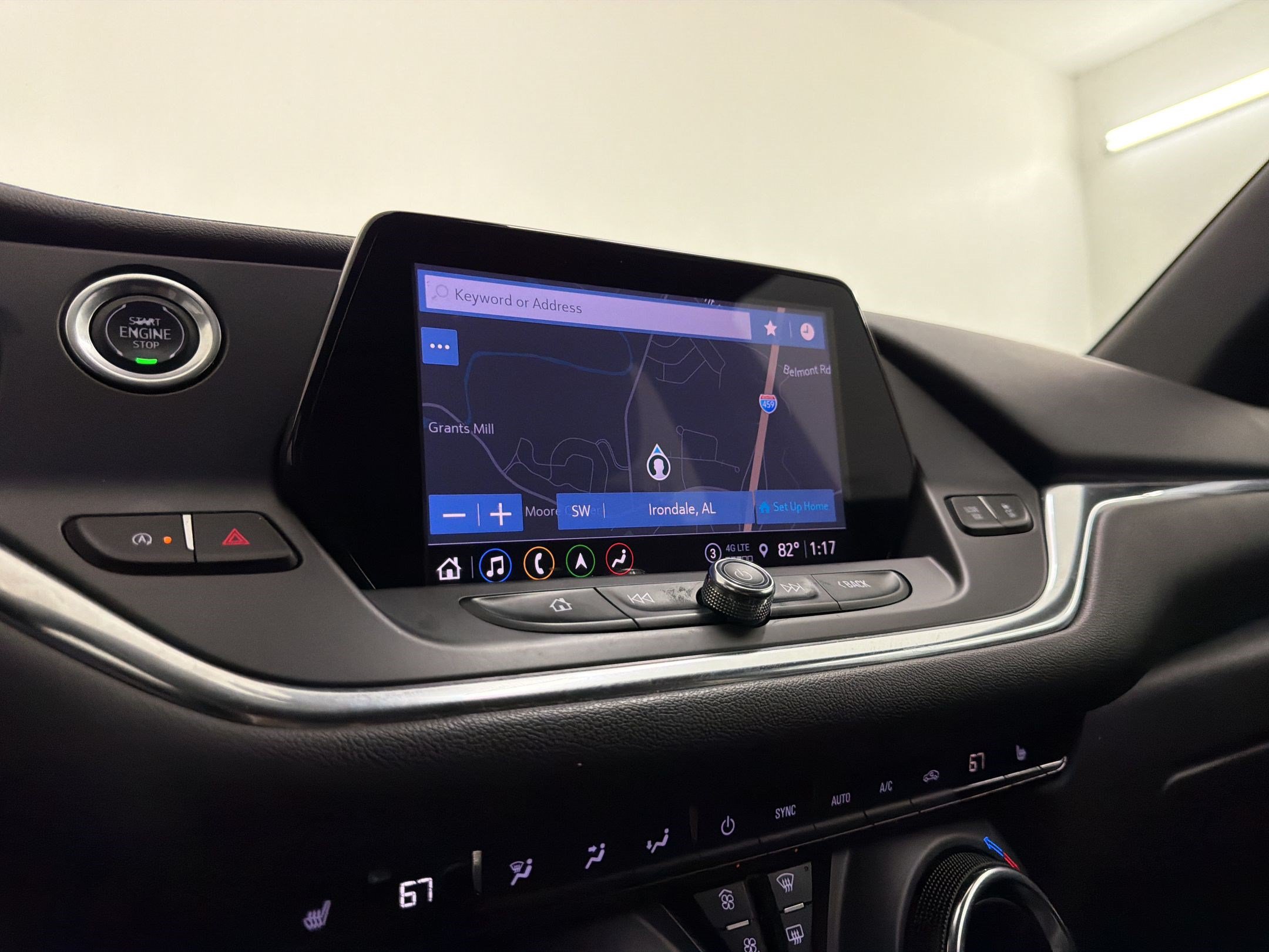 Used 2022 Chevrolet Blazer LT w/ Sound & Technology Package FWD image 25