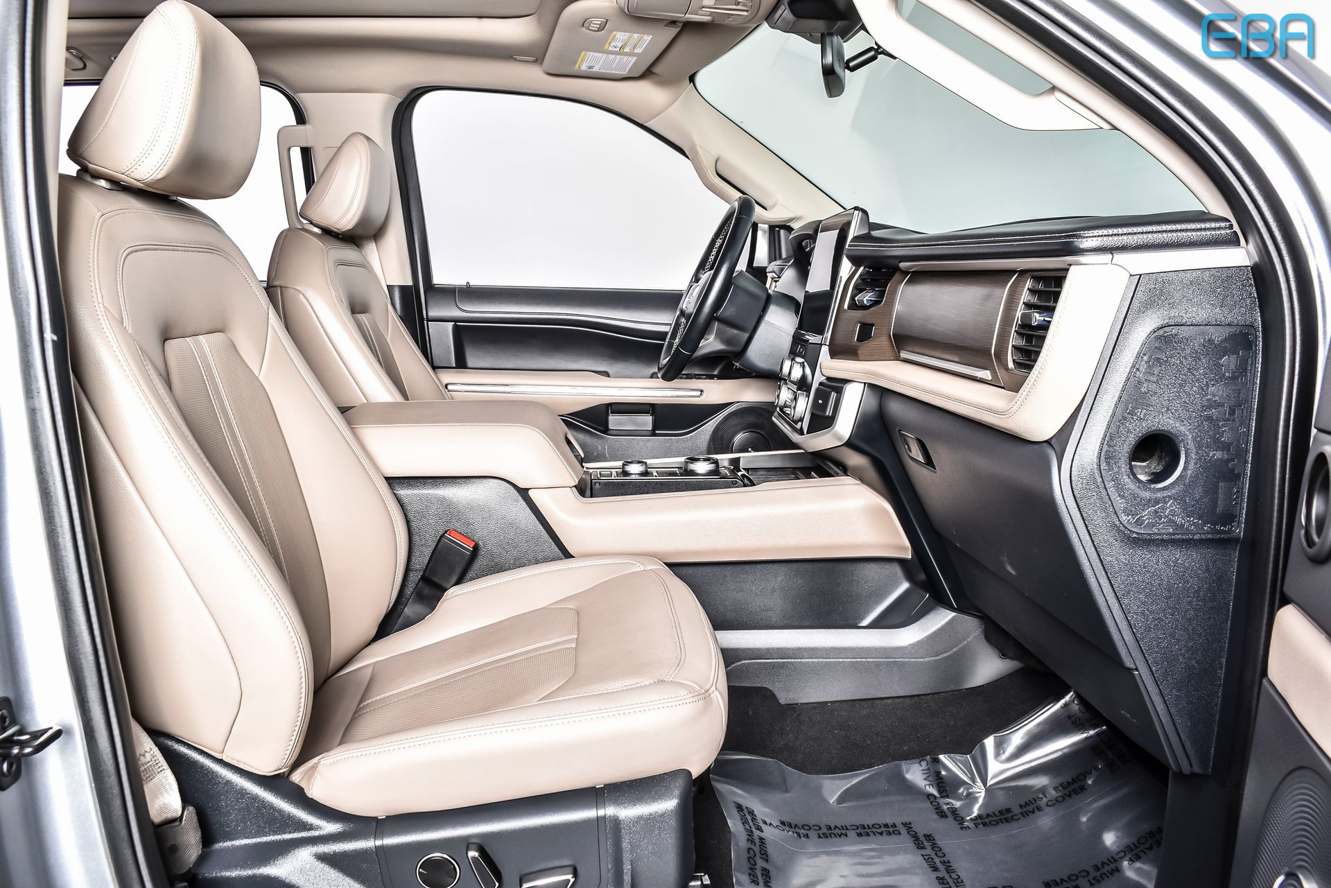 Used 2024 Ford Expedition Limited image 26