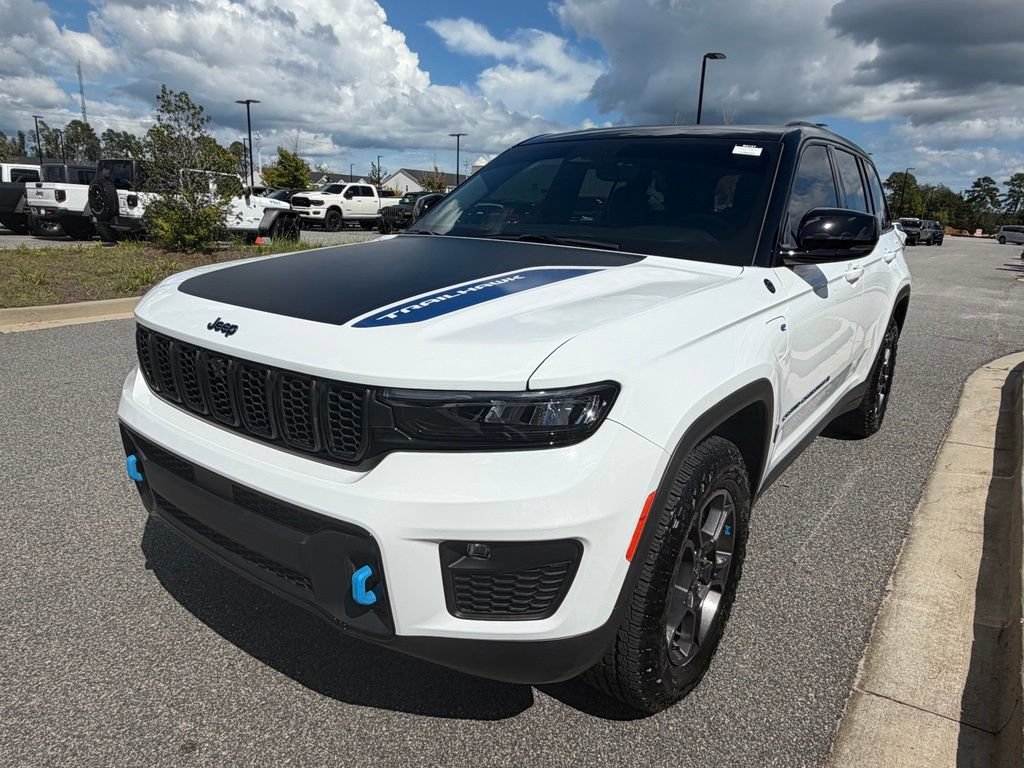 Used 2024 Jeep Grand Cherokee Trailhawk AWD/4WD image 60