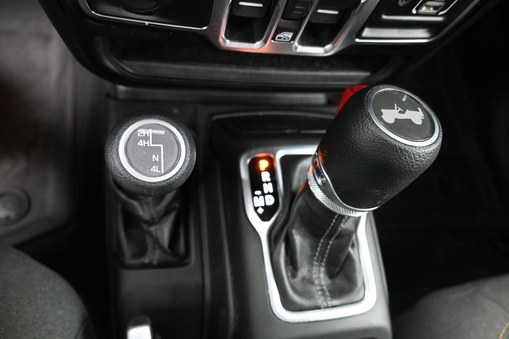 Used 2026 Jeep Wrangler Unlimited Sport AWD/4WD image 16