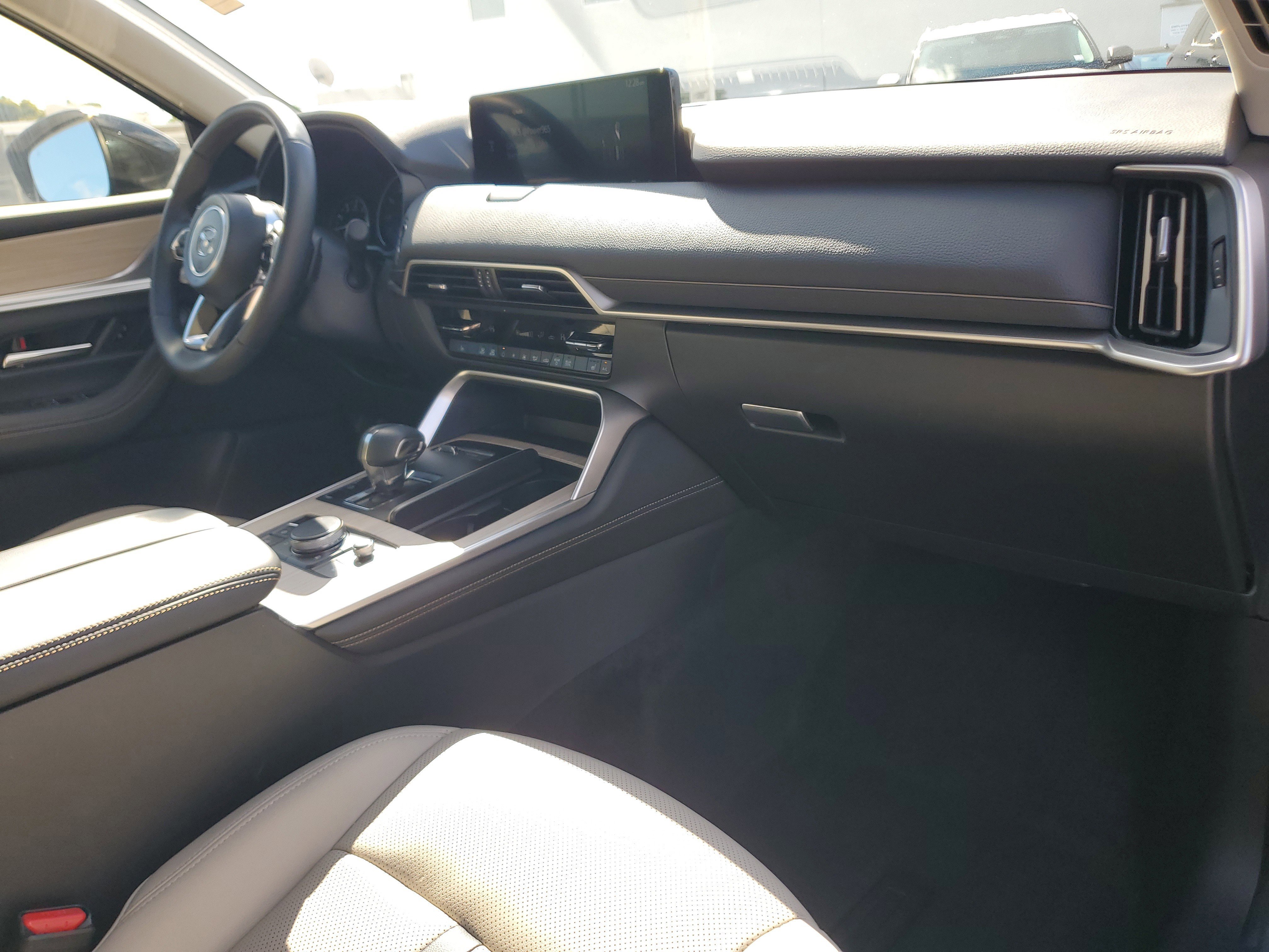 Used 2025 MAZDA CX-90 3.3 Turbo w/ Preferred Package image 21