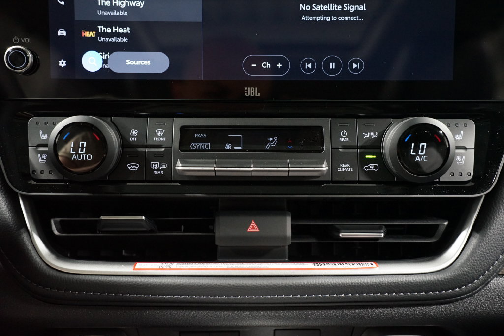 New 2026 Toyota Grand Highlander FWD image 21