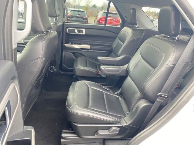 Used 2023 Ford Explorer XLT image 20