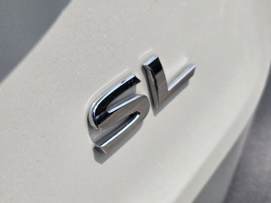 Used 2023 Nissan Rogue SL w/ SL Premium Package FWD image 14
