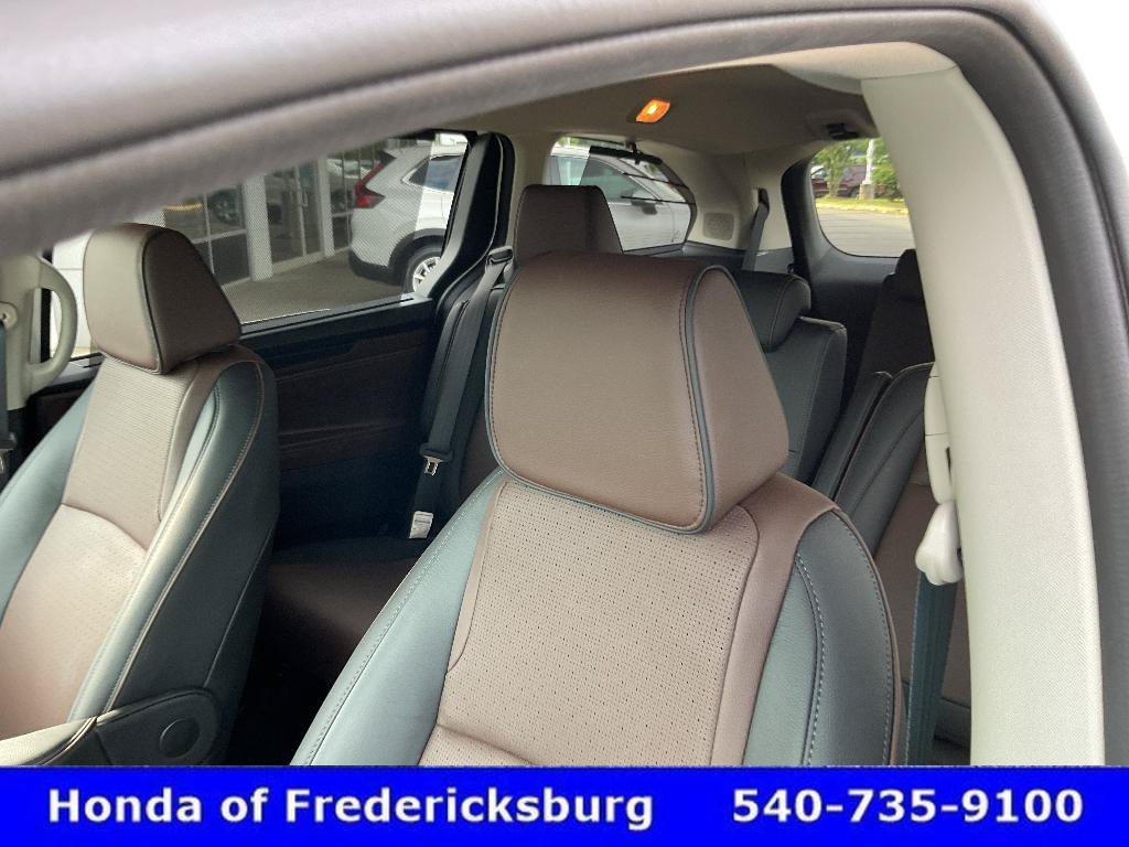 Certified 2026 Honda Odyssey Touring image 38
