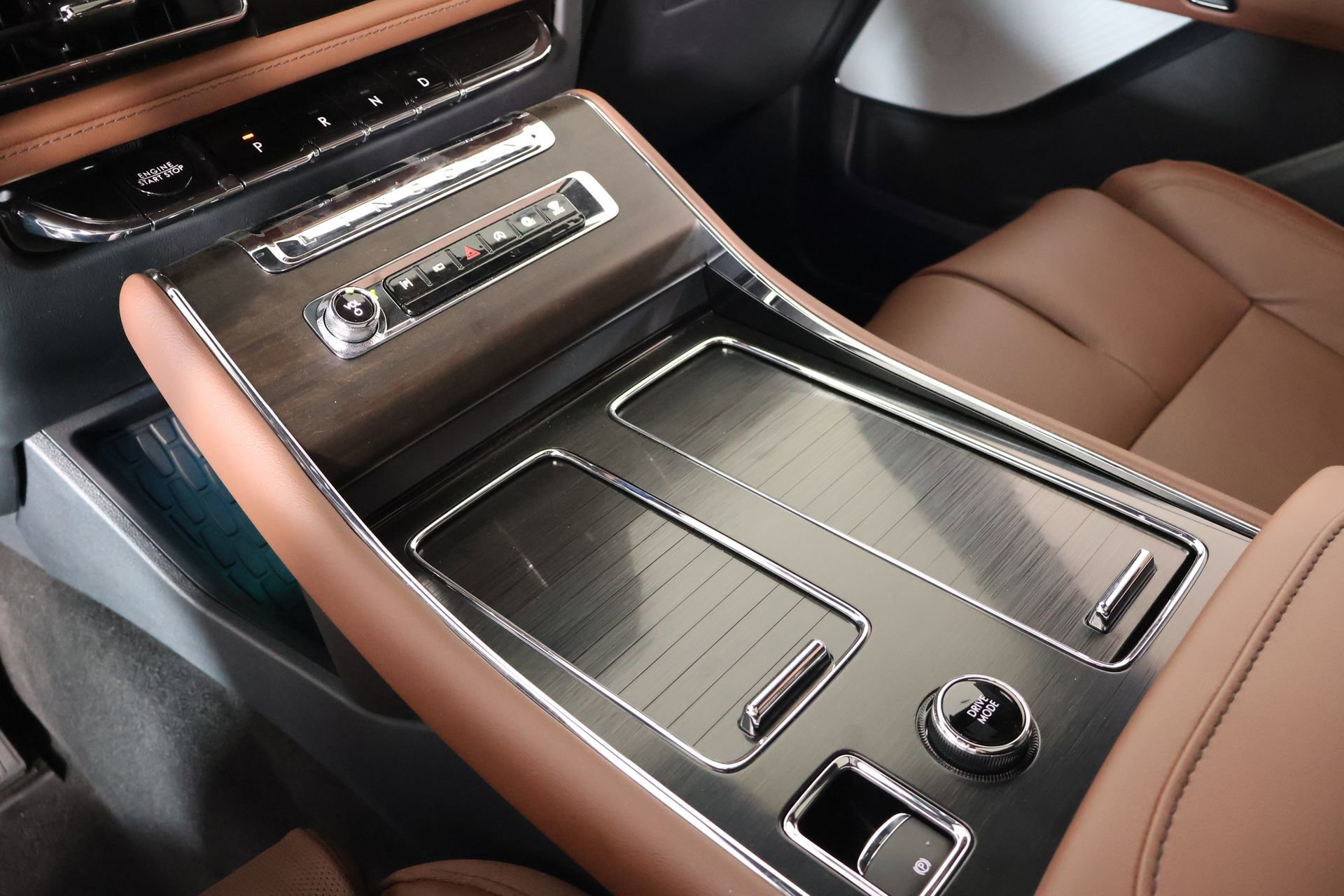 New 2026 Lincoln Aviator Reserve image 8