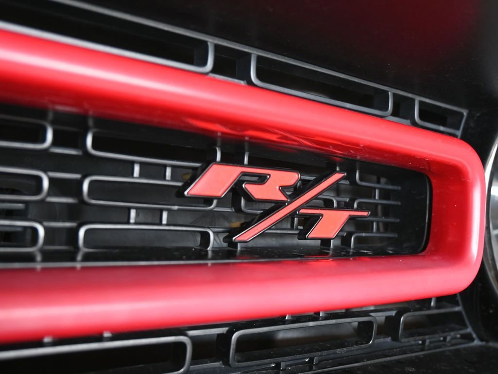 Used 2015 Dodge Challenger R/T Plus image 49