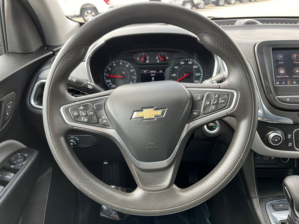 Used 2023 Chevrolet Equinox LS AWD/4WD image 18