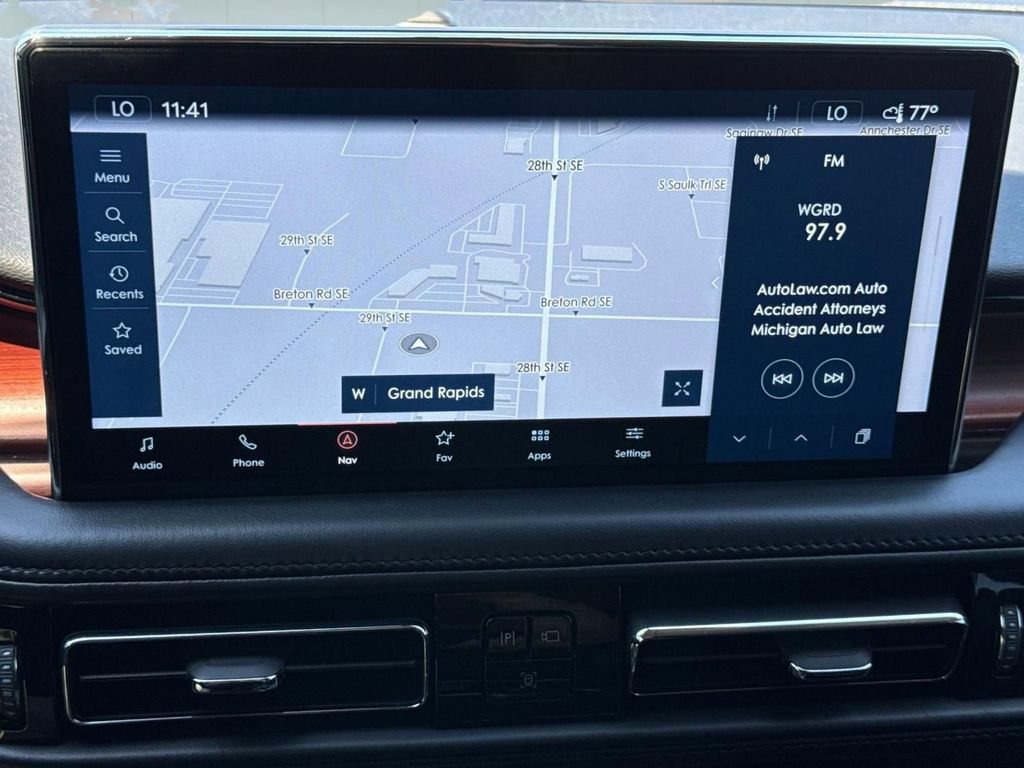 Certified 2022 Lincoln Nautilus Reserve AWD/4WD image 25