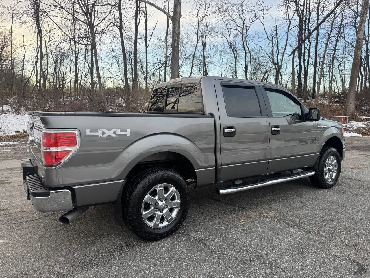 Used 2013 Ford F150 XLT w/ Luxury Equipment Group image 8