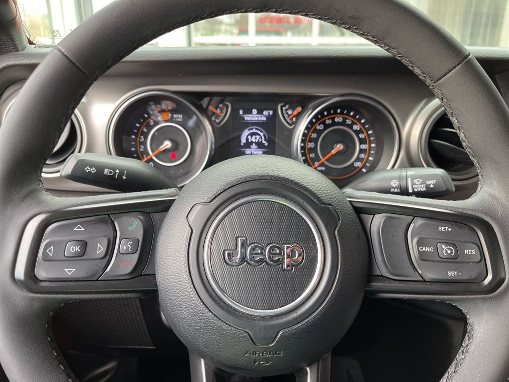 Used 2023 Jeep Wrangler Willys image 29