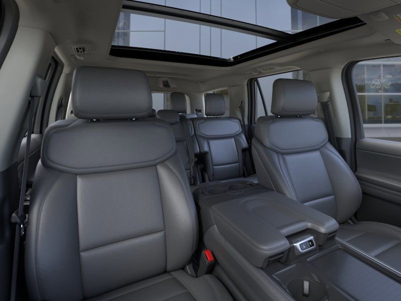 New 2026 Ford Expedition Active AWD/4WD image 10